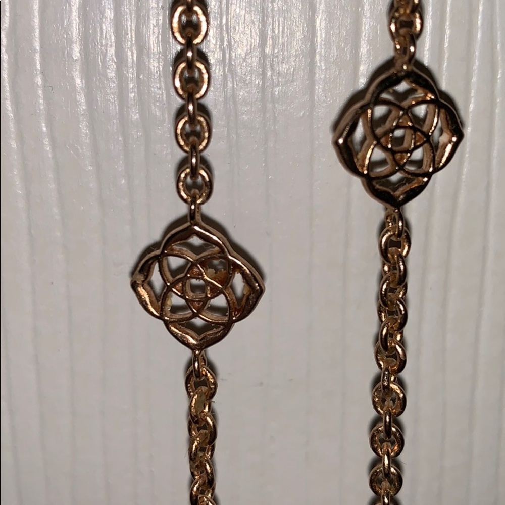 Kendra Scott Necklace
